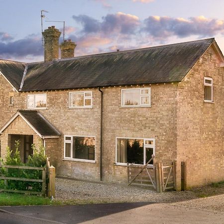 Finest Retreats - The Stables At Crimplesham Villa Stradsett Exterior photo