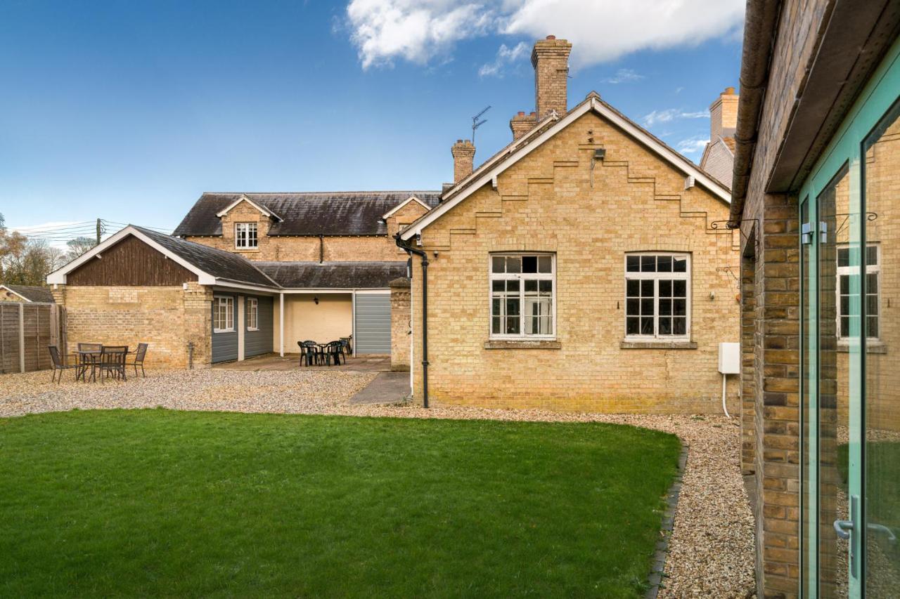 Finest Retreats - The Stables At Crimplesham Villa Stradsett Exterior photo